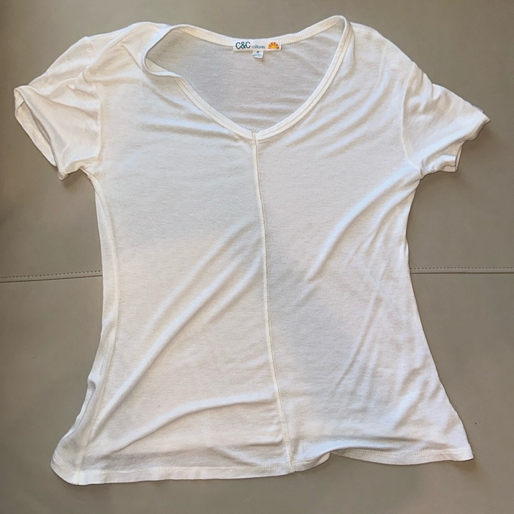 C&C California V Neck T - Small